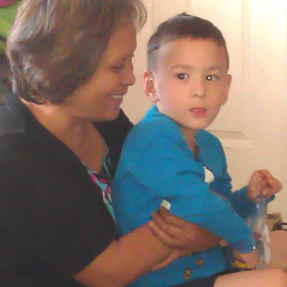 Meet your Posher, Laurie